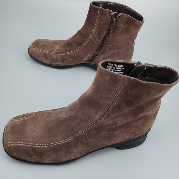 buy clarks childrens shoes online